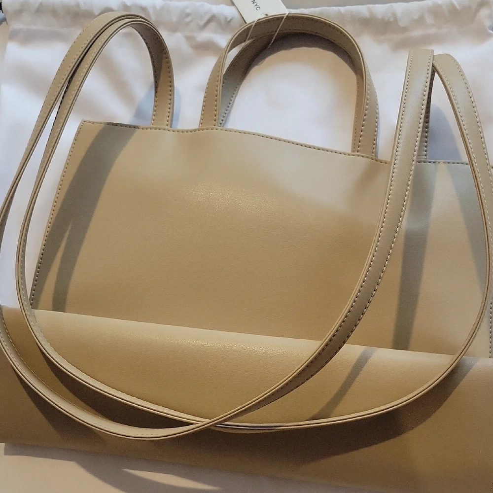 Telfar Tan Tote Bag - Picture 3 of 9